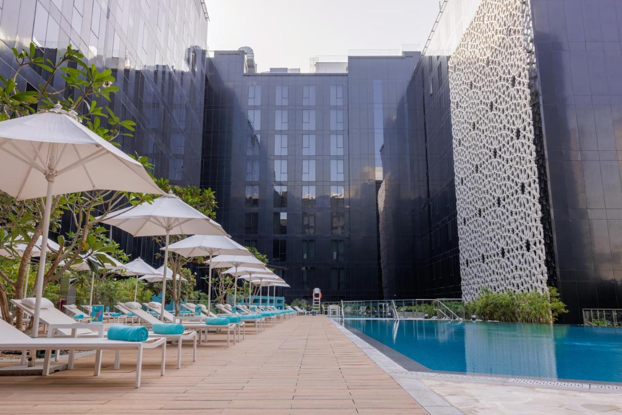 Ibis Styles Dubai Airport Hotel Exterior foto